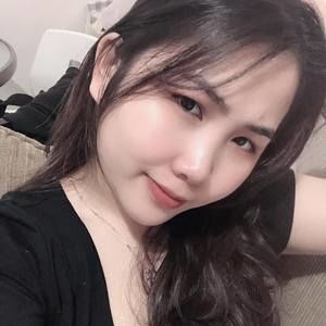 Meet your Posher, Quỳnh